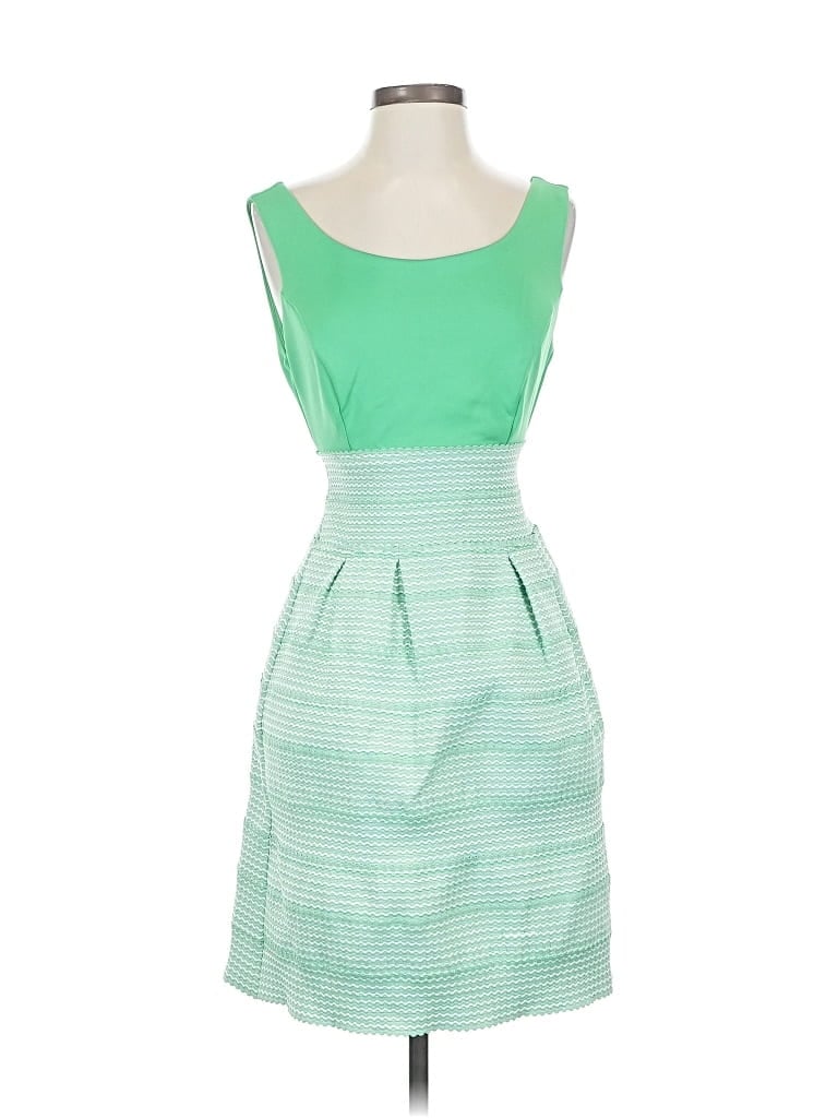 Click to view more detailed imagery on our partner's website Pre-owned New York And Company Cocktail Dress In Green