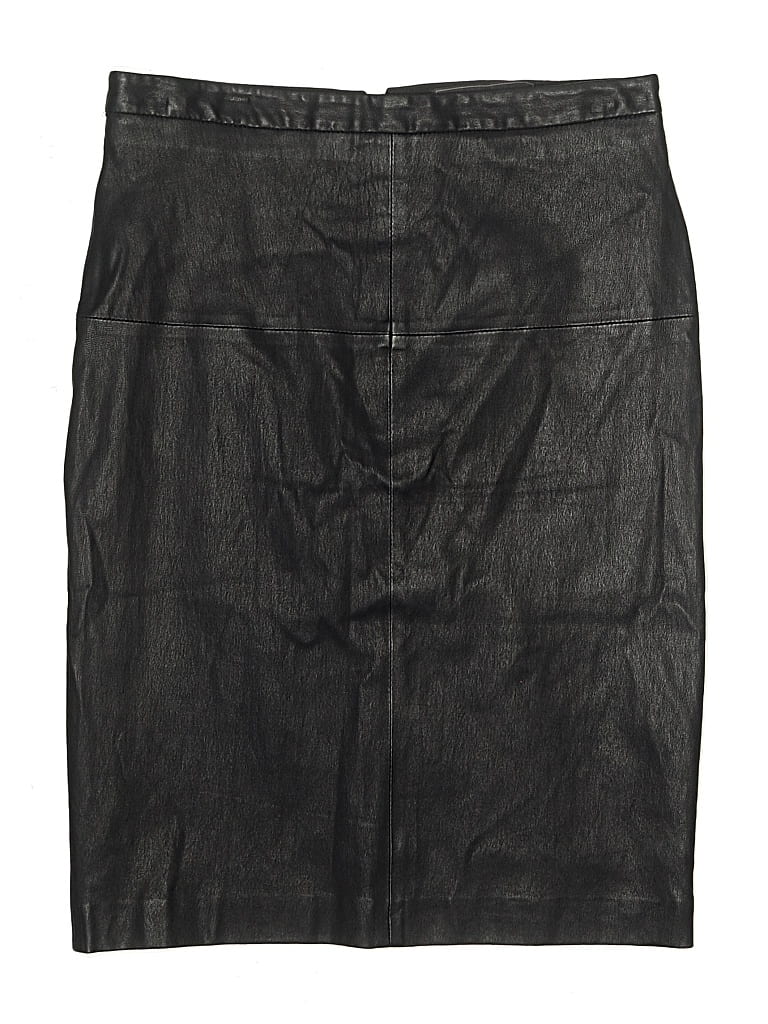 Click to view more detailed imagery on our partner's website Pre-owned Bcbgmaxazria Leather Skirt In Black