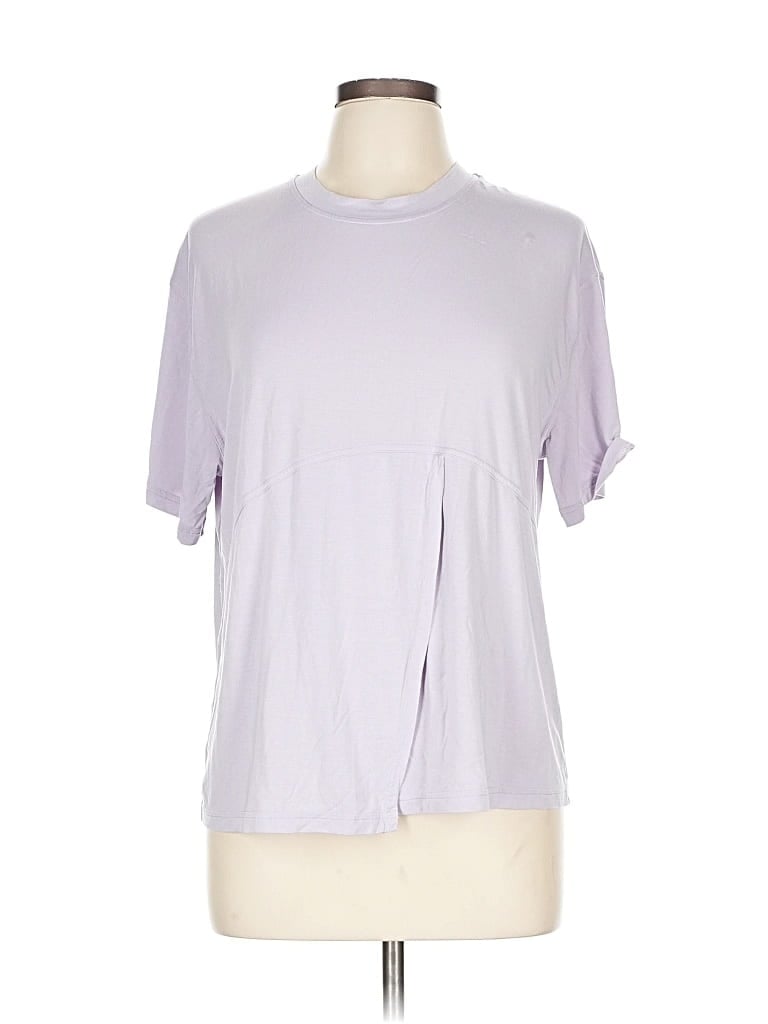 Pre-owned Lululemon Athletica Short Sleeve T-shirt In Purple