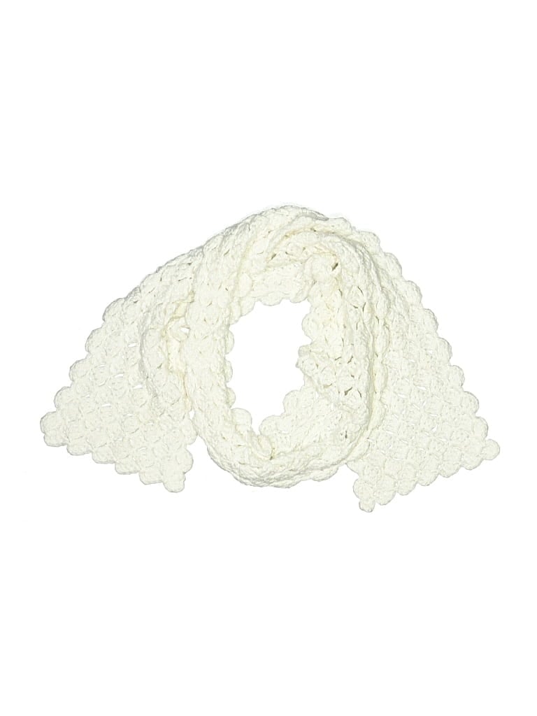 Click to view more detailed imagery on our partner's website Pre-owned Unbranded Scarf In White