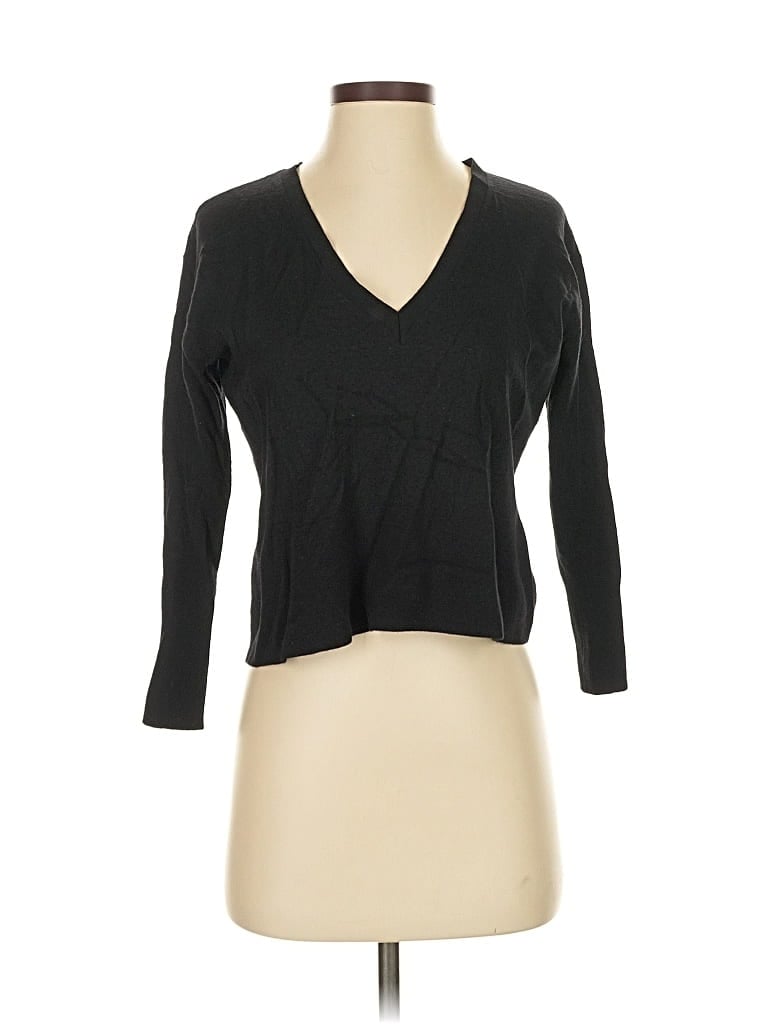 Click to view more detailed imagery on our partner's website Pre-owned Everlane 3/4 Sleeve Top Black V Neck Tops