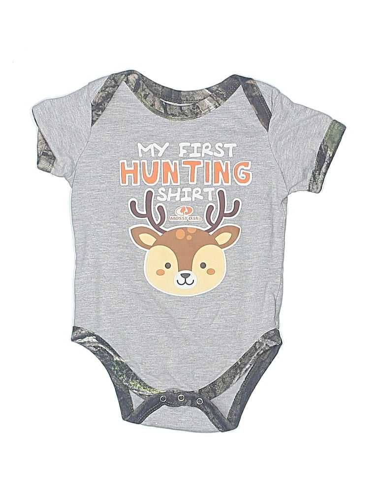 Click to view more detailed imagery on our partner's website Pre-owned Mossy Oak Babies' Short Sleeve Onesie In Gray
