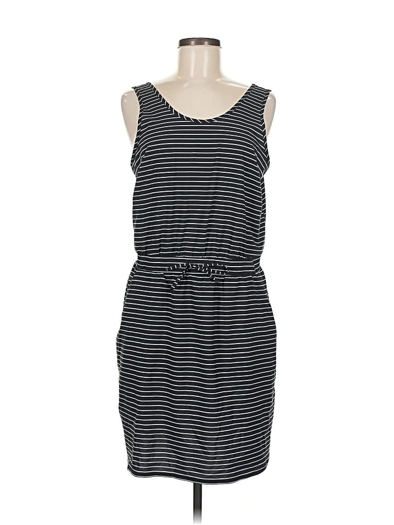 Pre-owned All In Motion Casual Dress In Black