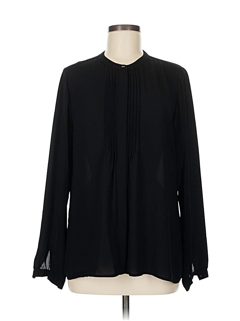 Click to view more detailed imagery on our partner's website Pre-owned Banana Republic Long Sleeve Blouse In Black
