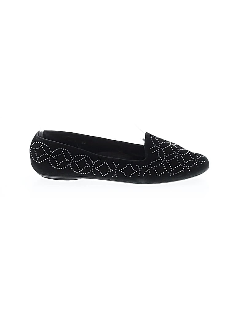 Pre-owned Vaneli Flats In Black