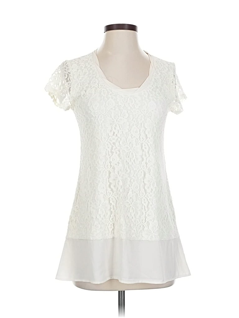 Pre-owned Maurices Casual Dress In White