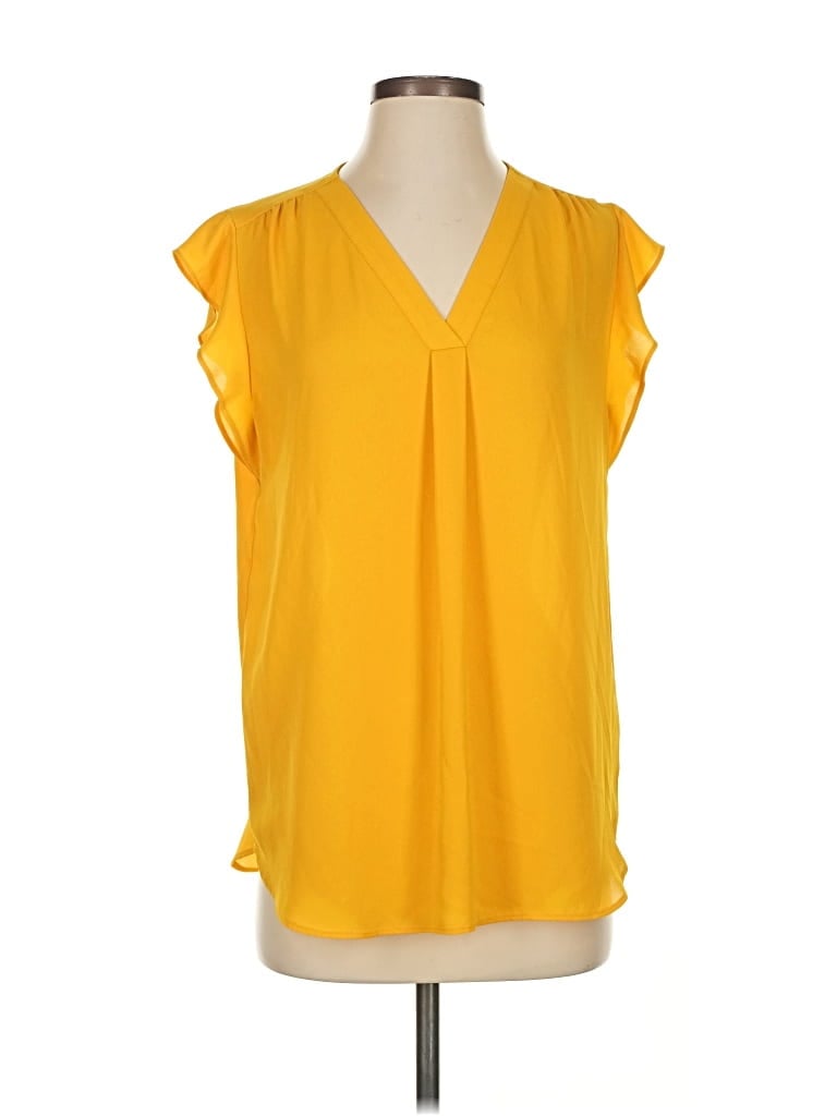 Pre-owned Chaus Short Sleeve Blouse In Yellow