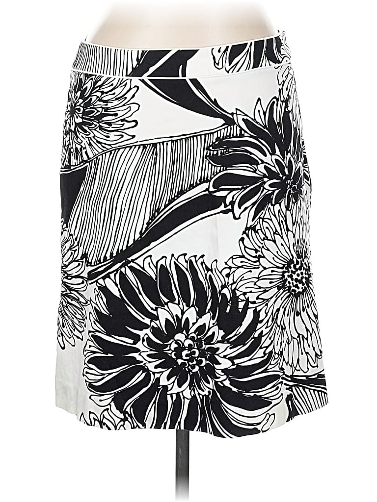 Click to view more detailed imagery on our partner's website Pre-owned Ann Taylor Casual Skirt In White