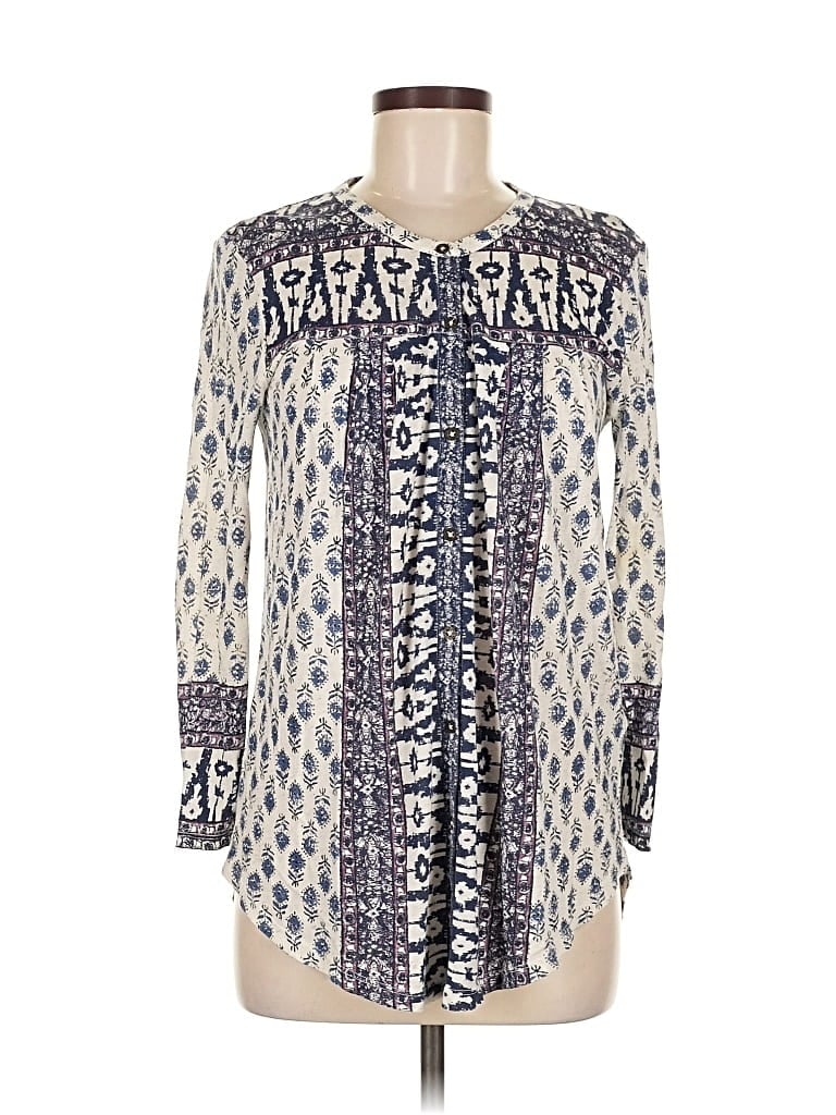 Click to view more detailed imagery on our partner's website Pre-owned Lucky Brand Long Sleeve Blouse In White