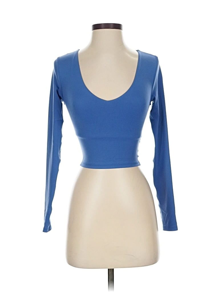 Pre-owned Offline By Aerie 3/4 Sleeve T-shirt In Blue