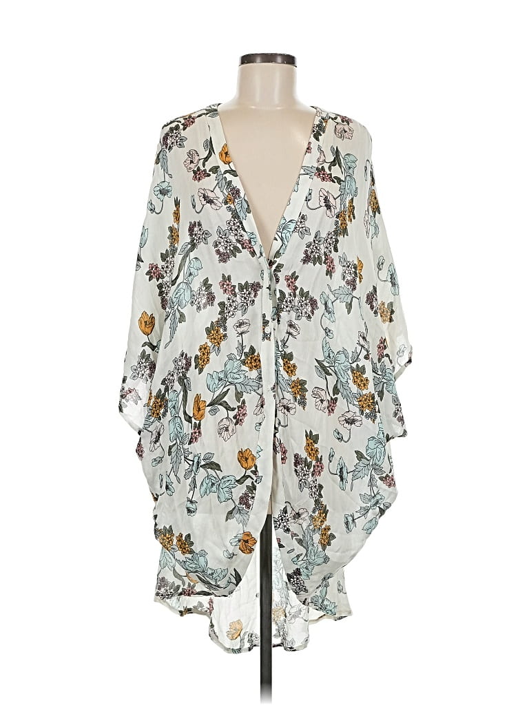 Pre-owned Maurices 3/4 Sleeve Blouse In Silver