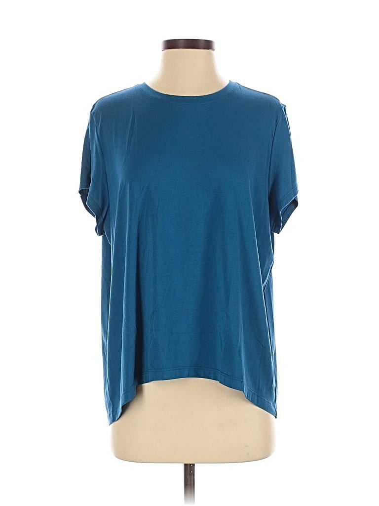 Click to view more detailed imagery on our partner's website Pre-owned Athleta Short Sleeve Top Blue Crew Neck Tops