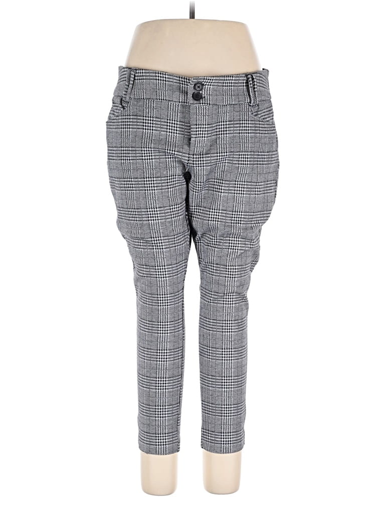 Pre-owned Torrid Casual Pants In Gray