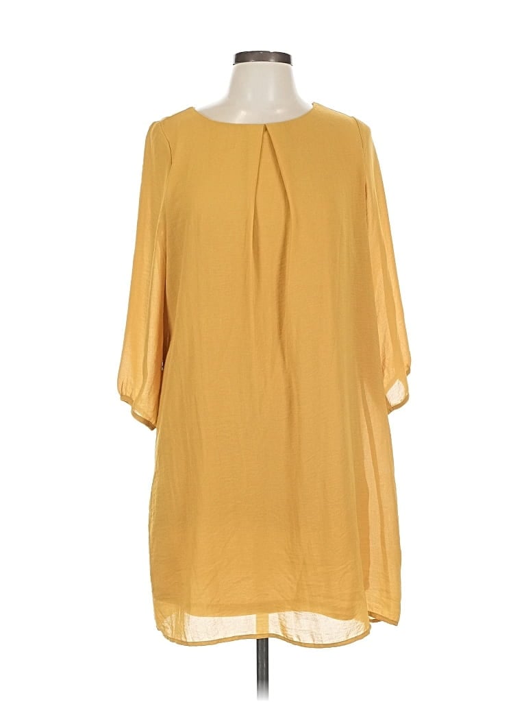 Pre-owned H&m Casual Dress In Yellow