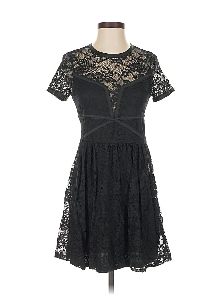 Click to view more detailed imagery on our partner's website Pre-owned Express Cocktail Dress In Black