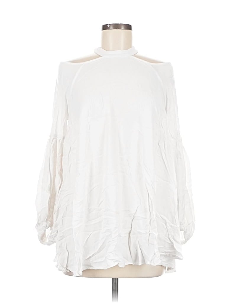 Click to view more detailed imagery on our partner's website Pre-owned Free People Long Sleeve Blouse In White