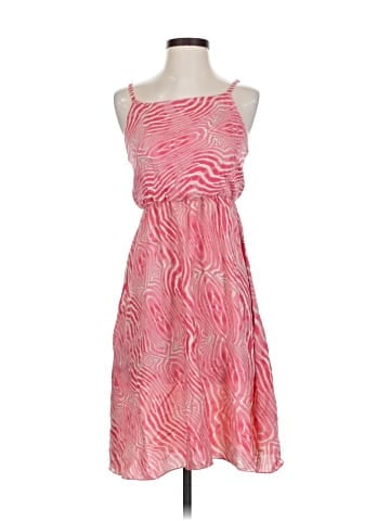Alice + Olivia Casual Dress (view 1)