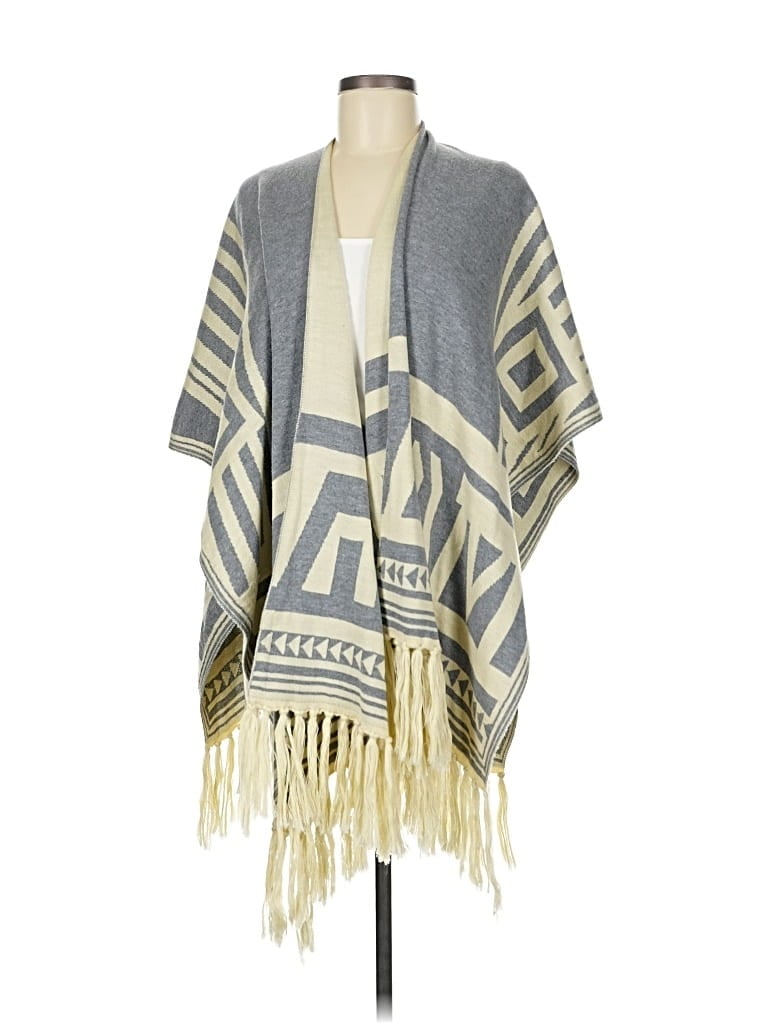 Pre-owned La Fée Verte Kimono In Gray