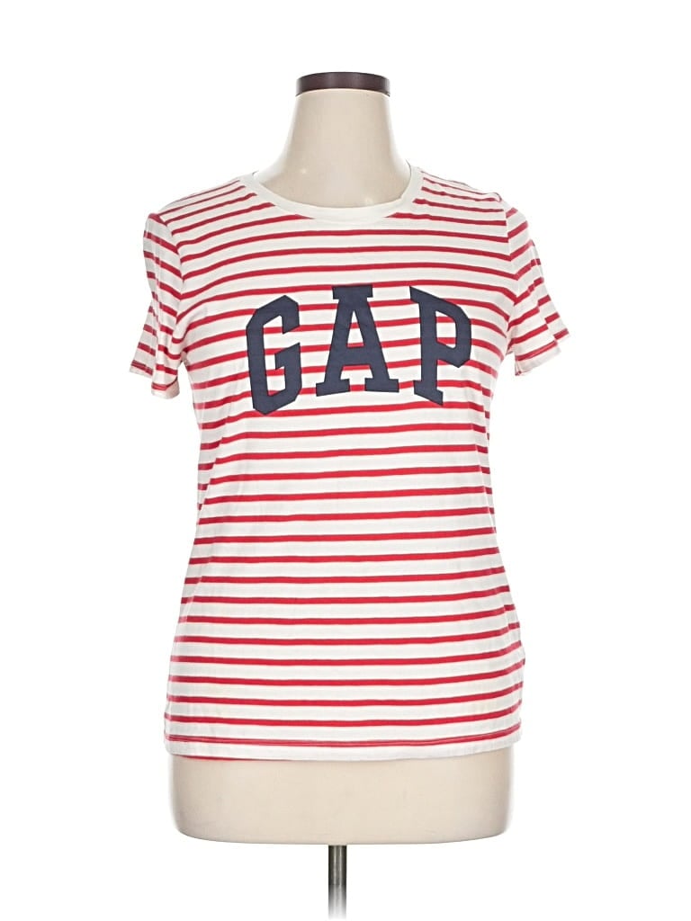 Click to view more detailed imagery on our partner's website Pre-owned Gap Short Sleeve T-shirt In Red