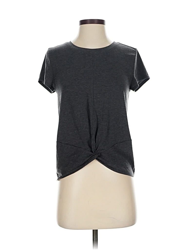 Pre-owned Athleta Short Sleeve T-shirt In Gray