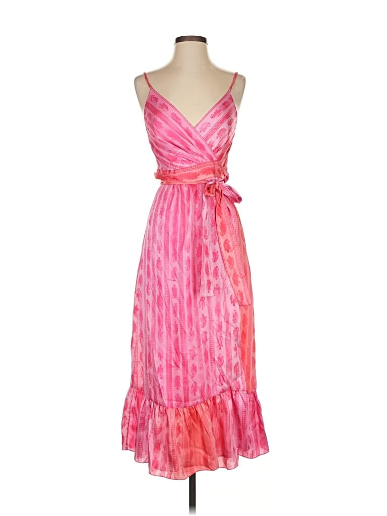 Click to view more detailed imagery on our partner's website Pre-owned Sandro Cocktail Dress In Pink