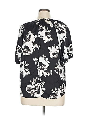 Simply Vera Vera Wang Short Sleeve T-Shirt (view 2)
