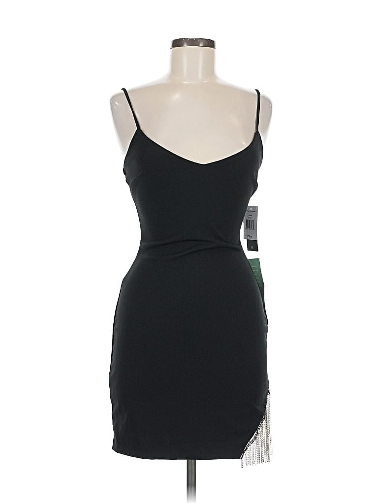 City Triangles Cocktail Dress In Black