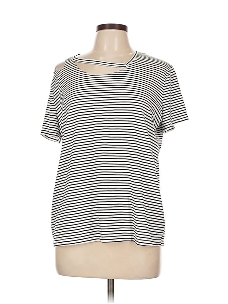 Pre-owned Xersion Short Sleeve Top Silver Cold Shoulder Neckline Tops