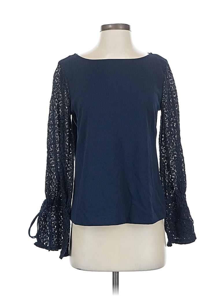 Click to view more detailed imagery on our partner's website Pre-owned Banana Republic 3/4 Sleeve T-shirt In Blue