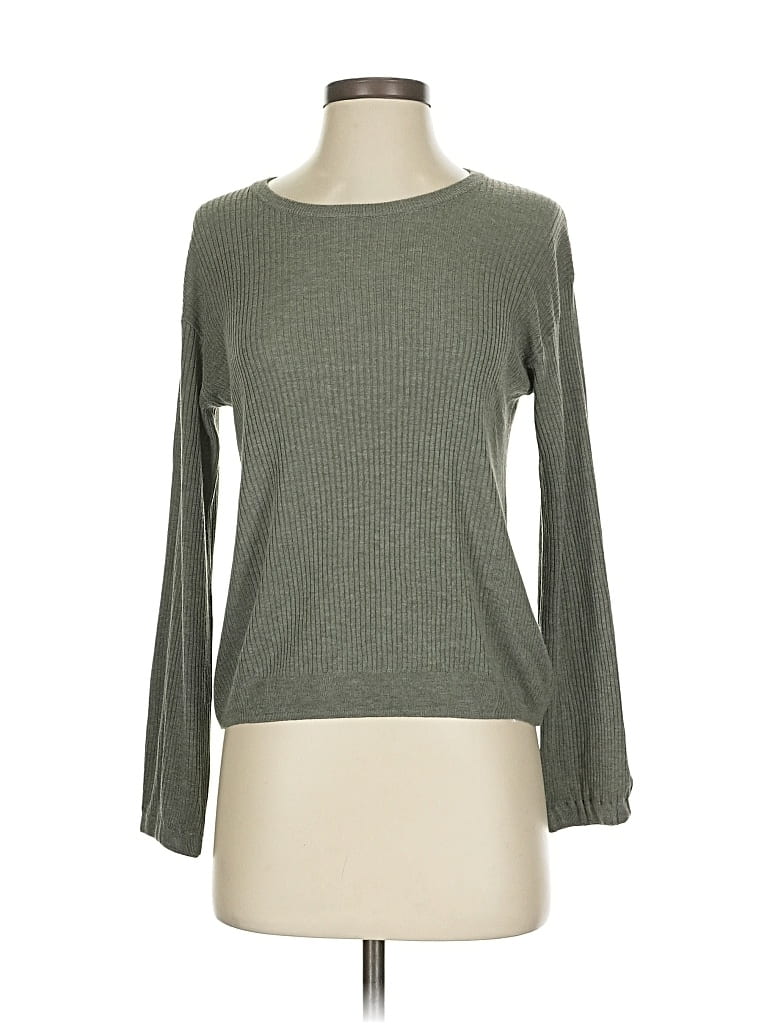 Click to view more detailed imagery on our partner's website Pre-owned Splendid 3/4 Sleeve T-shirt In Green