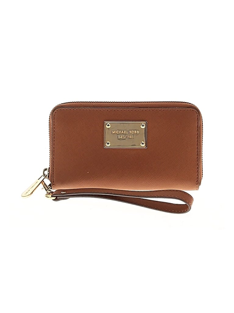 Pre-owned Michael Michael Kors Wristlet In Brown