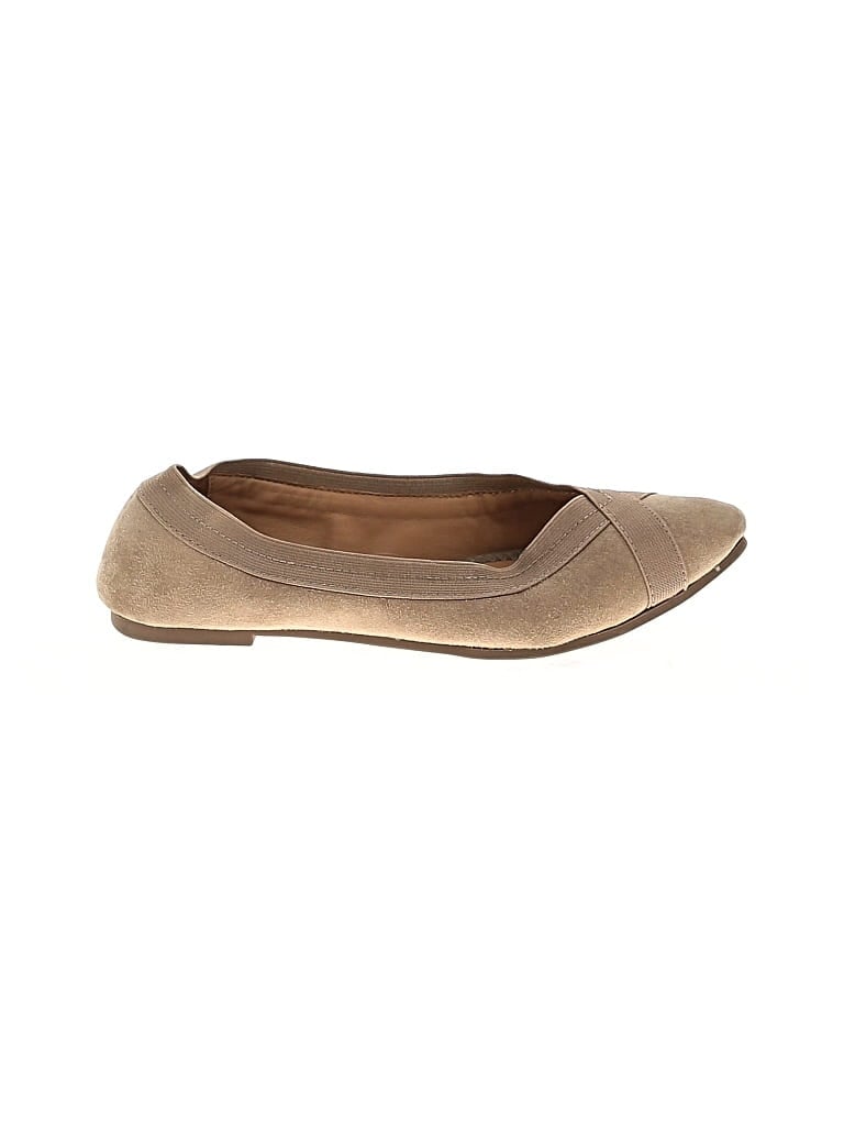 Click to view more detailed imagery on our partner's website Pre-owned Me Too Flats In Brown