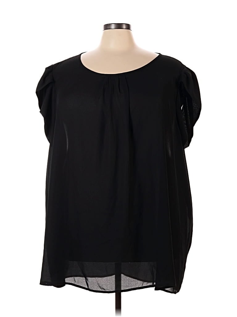 Pre-owned Torrid Short Sleeve Blouse In Black
