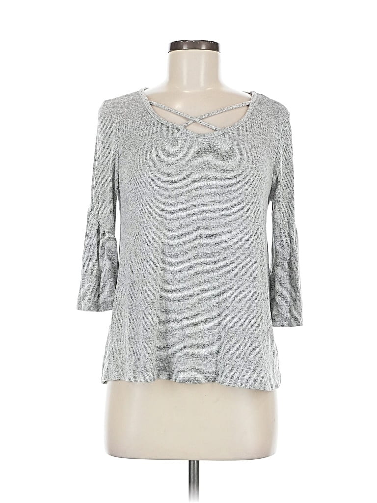 Pre-owned Caution To The Wind 3/4 Sleeve Top Gray Keyhole Neckline Tops