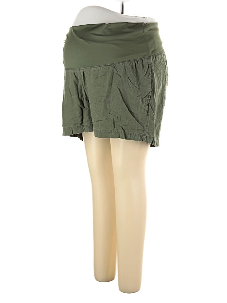 Pre-owned Old Navy Shorts In Green