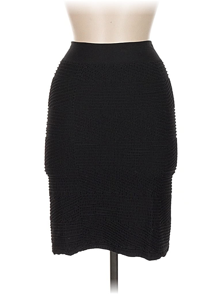 Click to view more detailed imagery on our partner's website Pre-owned Tees By Tina Casual Skirt In Black