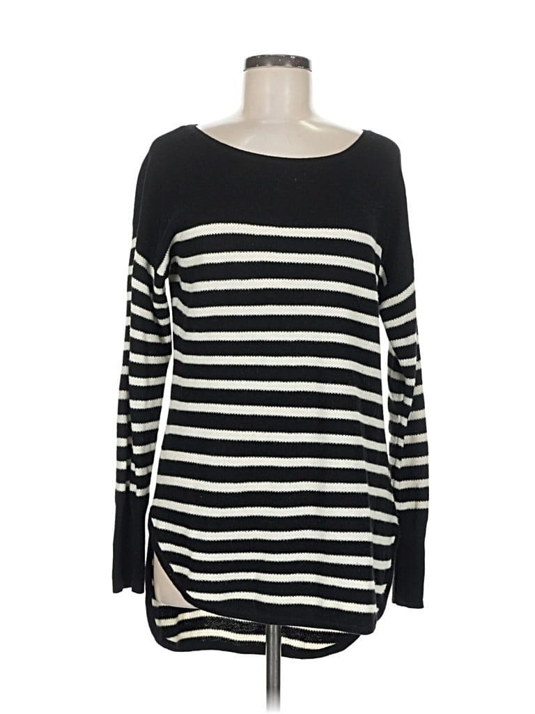 Pre-owned Banana Republic Pullover Sweater In Black