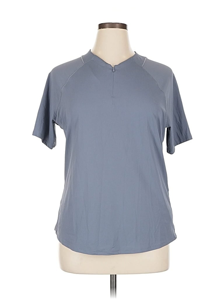 Click to view more detailed imagery on our partner's website Pre-owned Athleta Short Sleeve Henley Shirt In Gray