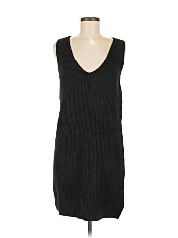 Self Contrast Casual Dress (view 1)