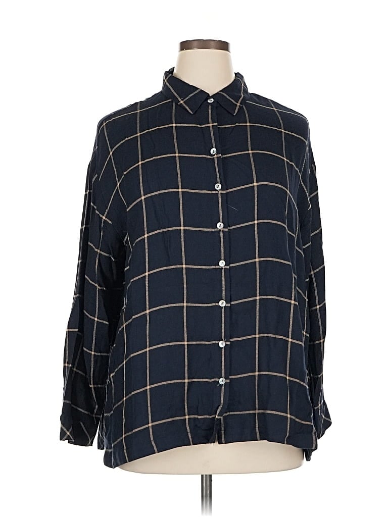 Click to view more detailed imagery on our partner's website Pre-owned Jjill Long Sleeve Button Down Shirt In Blue