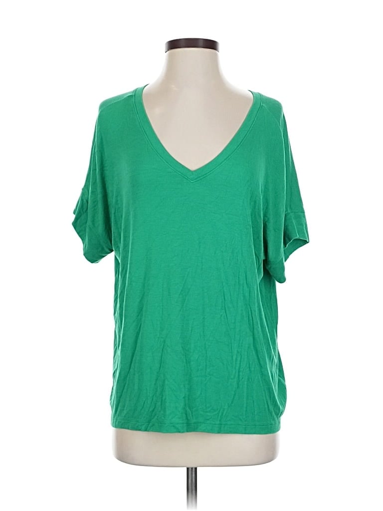Pre-owned Cabi Short Sleeve Top Green V Neck Tops