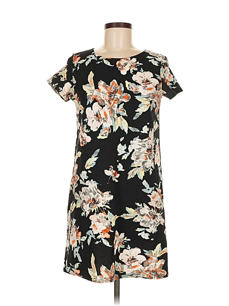 Pre-owned Boohoo Casual Dress In Black