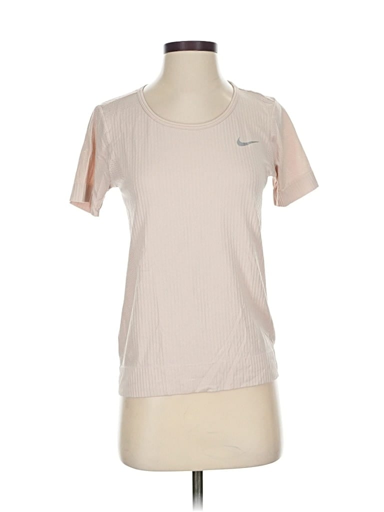 NIKE Pre-owned Active T-shirt In Brown