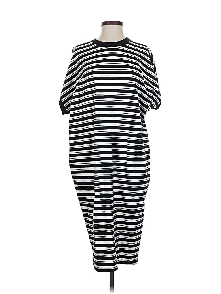 Pre-owned Universal Standard Casual Dress In Black