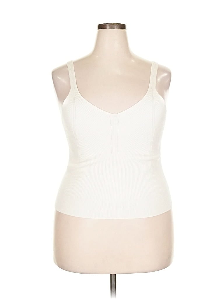 A NEW DAY Pre-owned Sleeveless Top Ivory Strapless Neckline Tops In White
