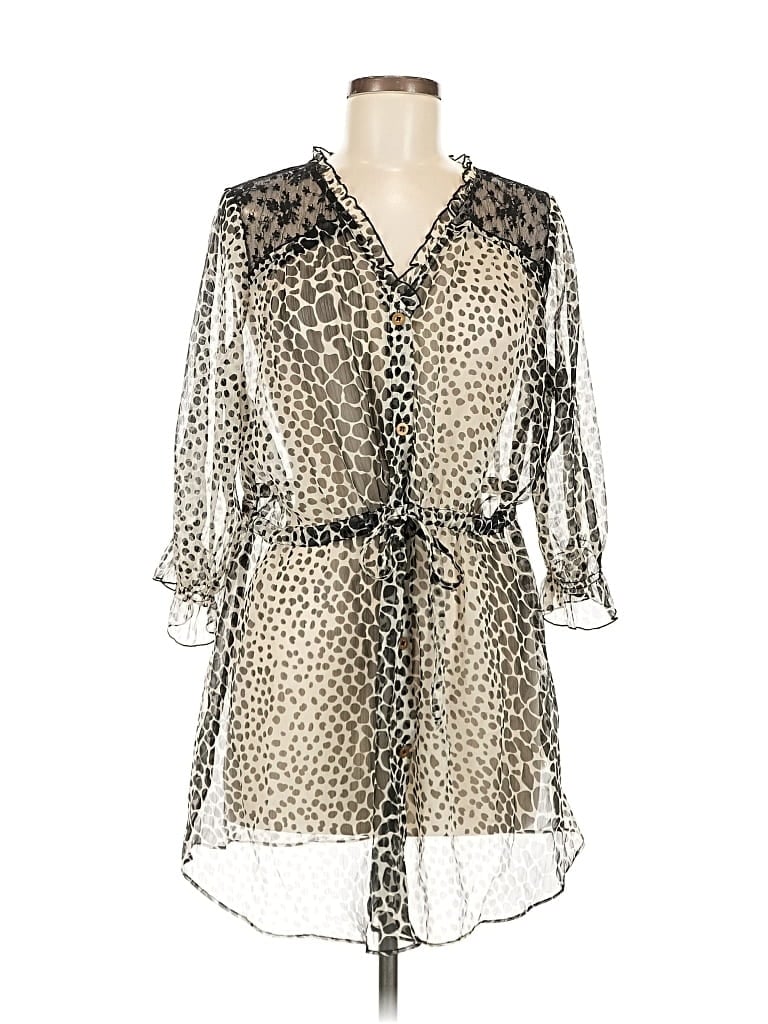 Pre-owned Beach Bunny Swimsuit Cover Up In Black