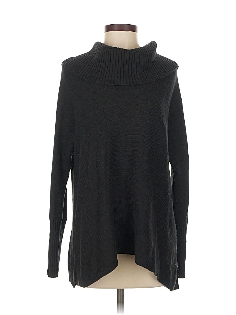 Pre-owned Chico's Turtleneck Sweater In Black