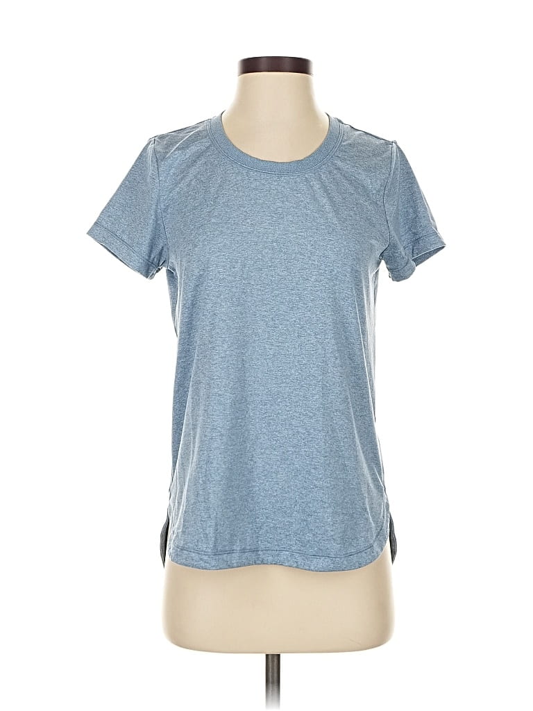 Click to view more detailed imagery on our partner's website Pre-owned Athleta Active T-shirt In Blue