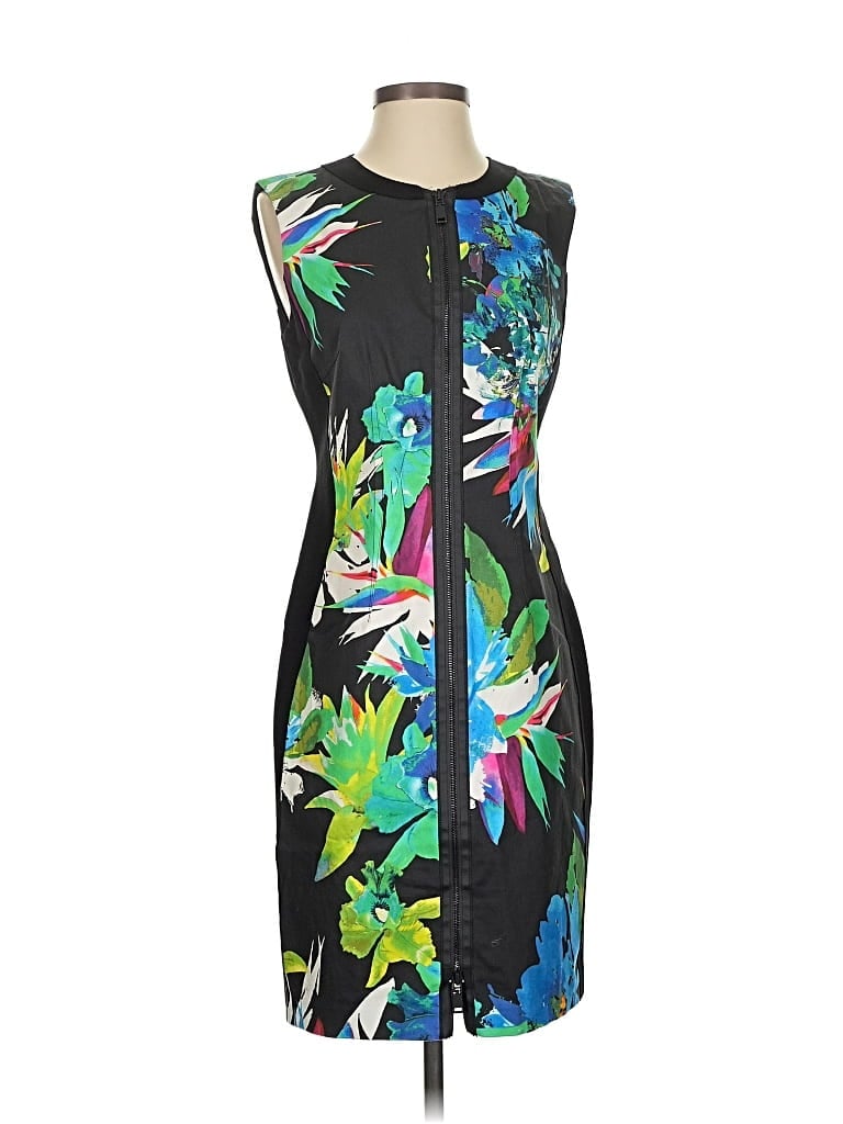 Click to view more detailed imagery on our partner's website Pre-owned Elie Tahari Cocktail Dress In Black