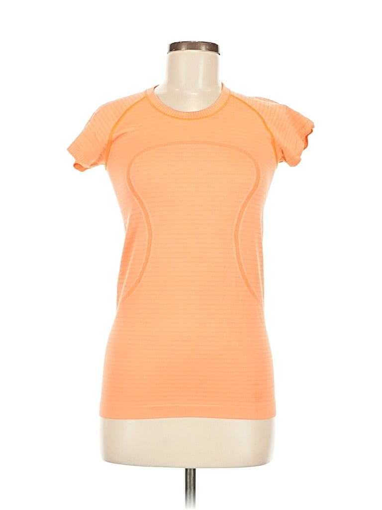 Pre-owned Lululemon Athletica Short Sleeve T-shirt In Orange